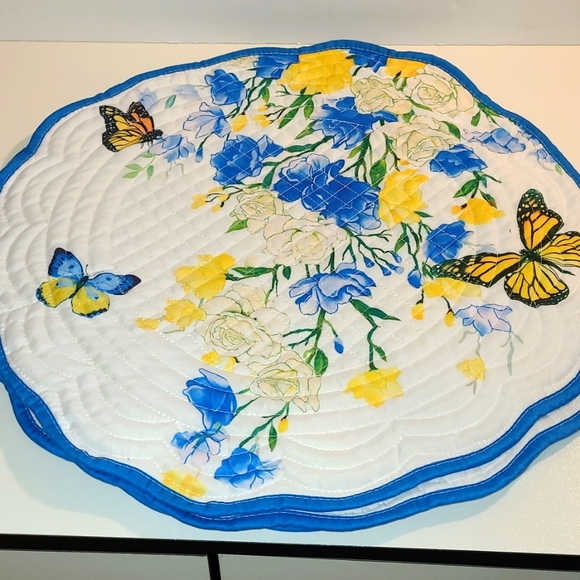 Dining Set Of 4 Polyester Placemats Poshmark